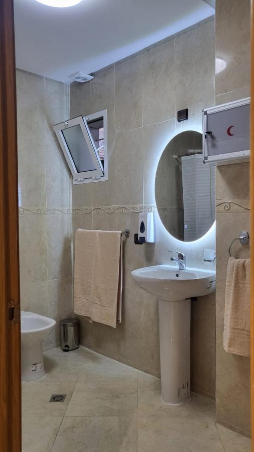 Charming New Large Luxurious Apartment. Tanger Luaran gambar