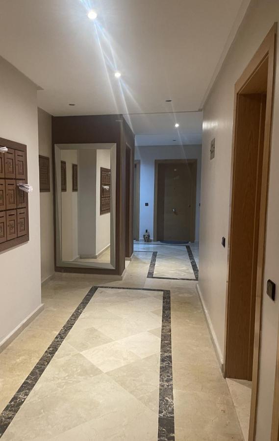 Charming New Large Luxurious Apartment. Tanger Luaran gambar